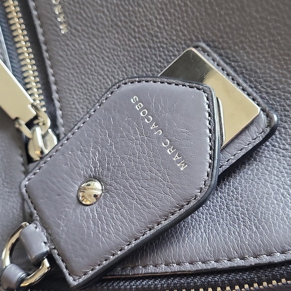 MARC JACOBS Leather Crossbody Saddle Bag - Picture 11 of 12